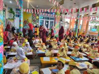 Lomba Mengisi Pola dari Robekan Kertas Antar Murid TK Se Kota Bukittinggi-PAUD ISLAM EXCELLENT KOTA BUKITTINGGI